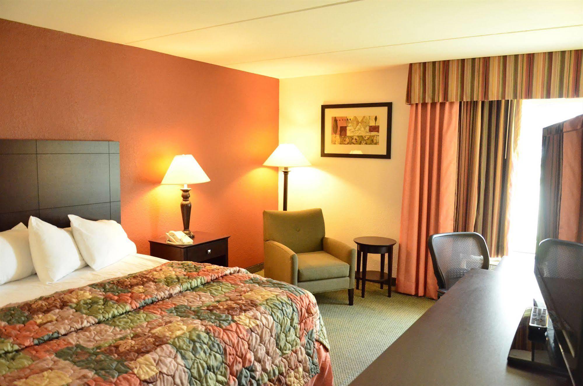 Ramada By Wyndham Luling Hotel Luaran gambar